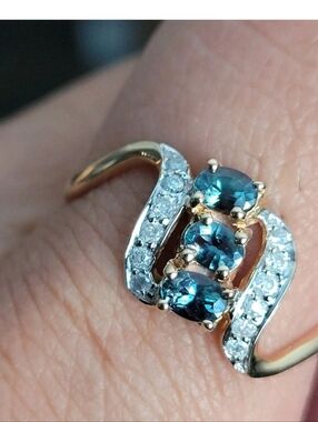 Rare! 10k Orissa Alexandrite Diamond Gold Ring